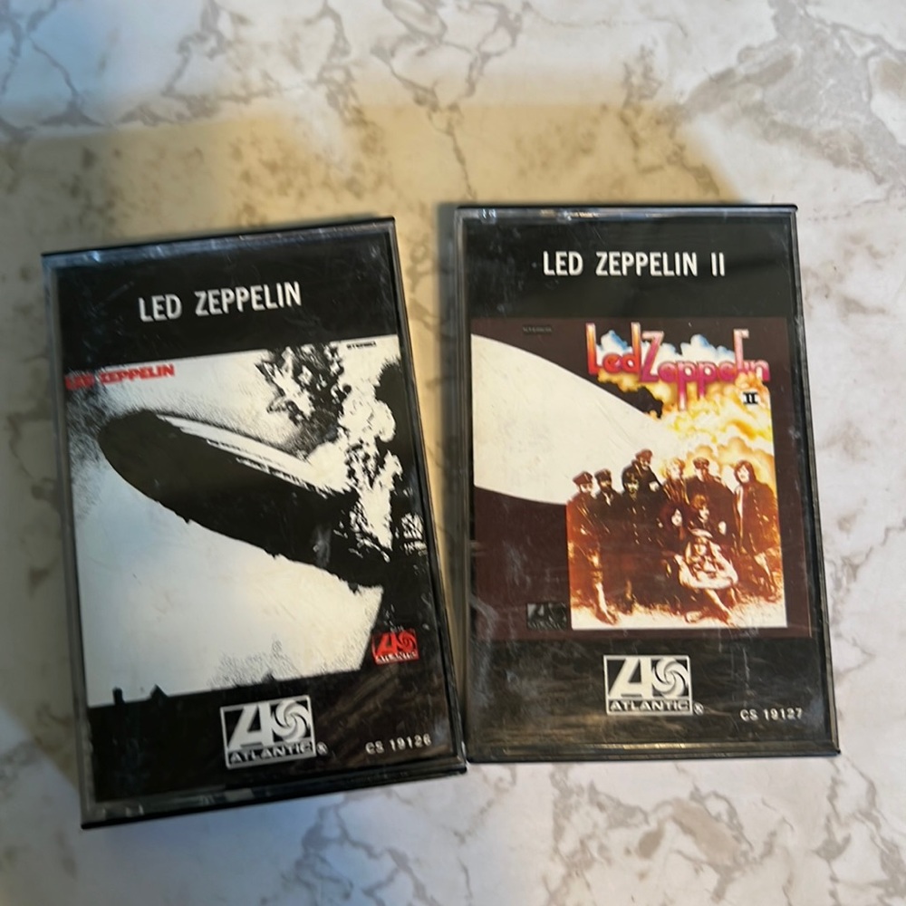 Led Zeppelin cassette tapes lot of 2 vintage tapes